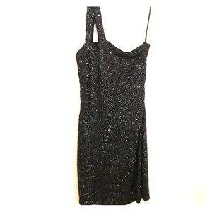 One-shoulder sequin party dress